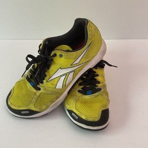 Reebok CrossFit size 9.5 male athletic shoes